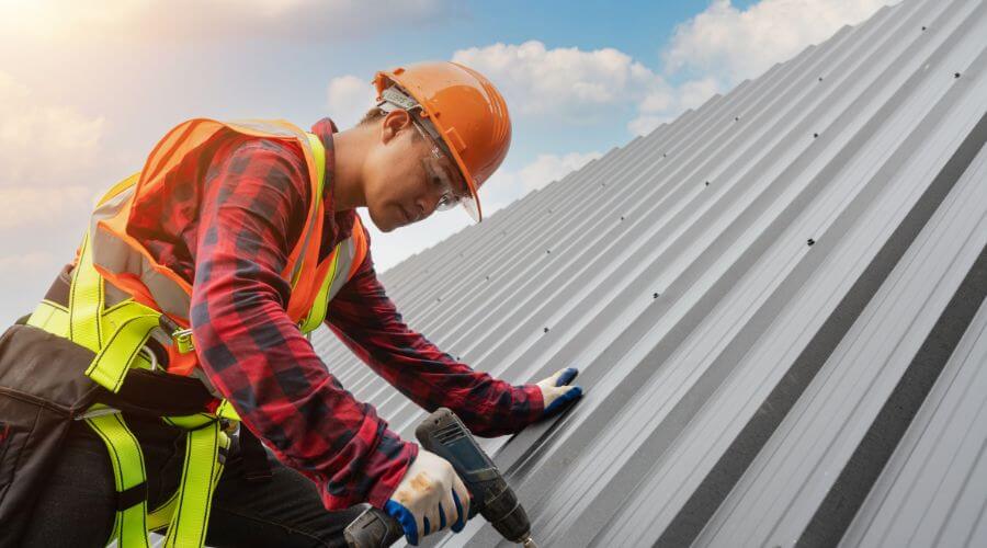 Professional residential roofers in Summersville, WV